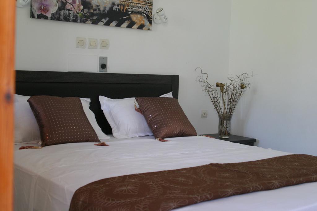 Hotel Mando Marathokampos Ngoại thất bức ảnh