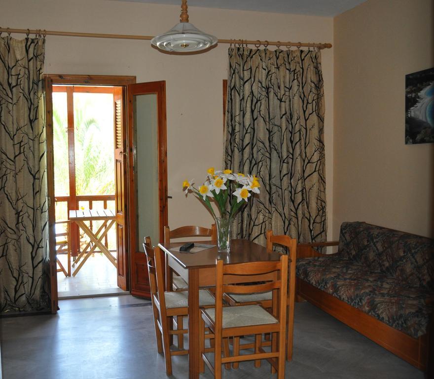 Hotel Mando Marathokampos Ngoại thất bức ảnh